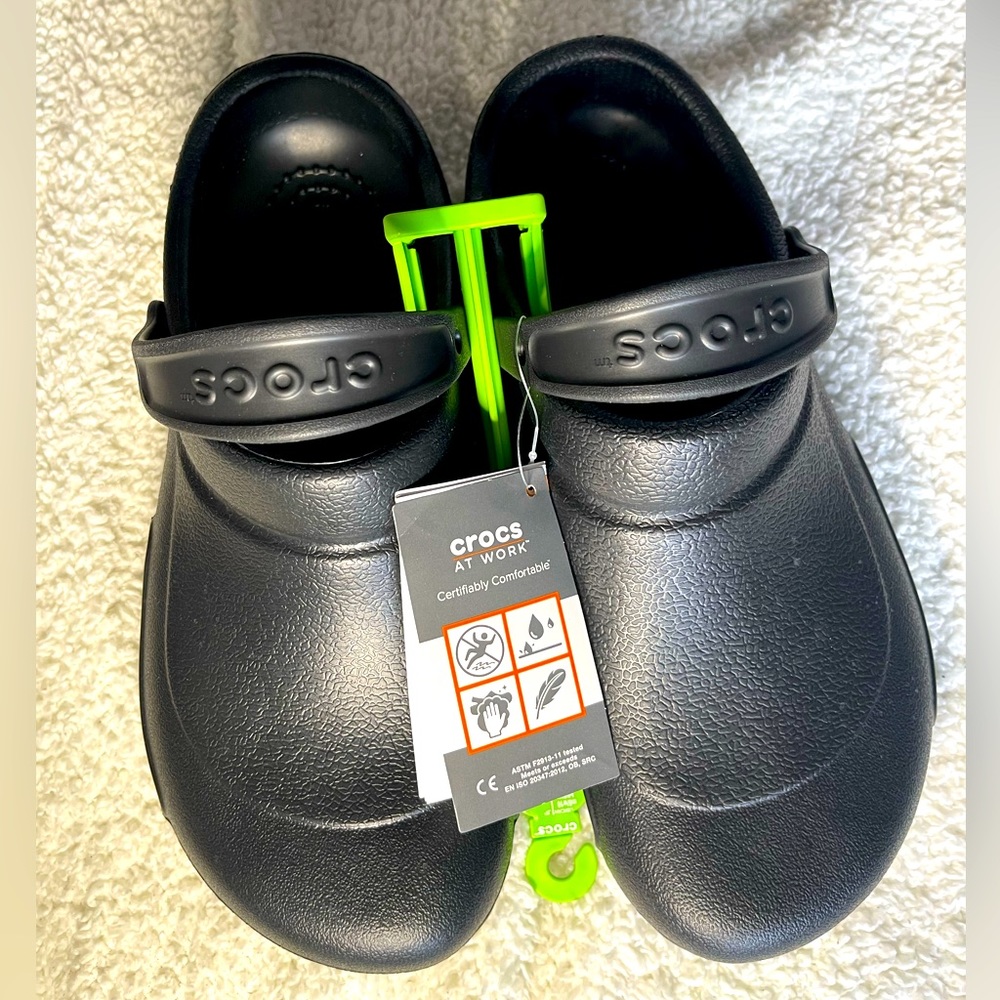 NEW Crocs at Work black Bistro work clogs